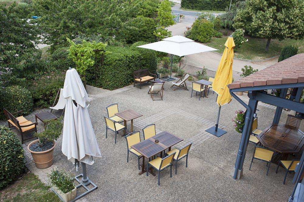 Des Vignes Hotel