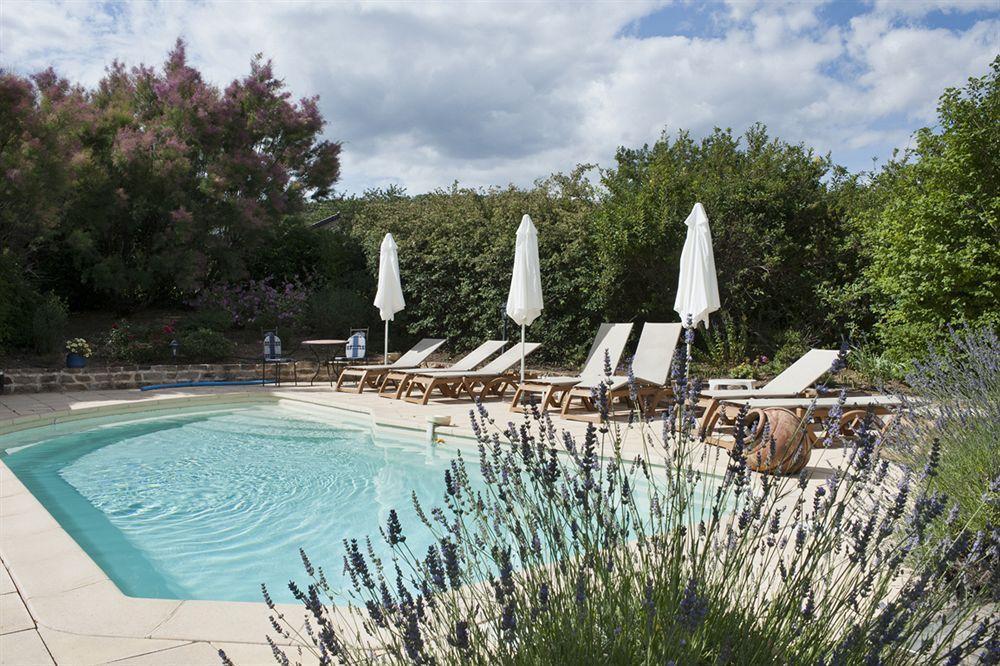 Des Vignes Hotel 3*